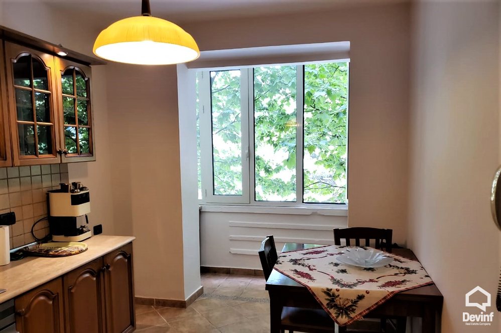 Tirane Shitje Apartament 3+1+G Apartament per biznes, ne katin e dyte prane Ures se Tabakeve apartament zyre