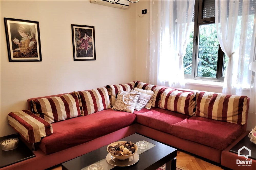 Tirane Shitje Apartament 3+1+G Apartament per biznes, ne katin e dyte prane Ures se Tabakeve apartament zyre