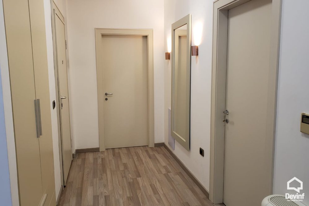 Tirane Qera Apartament 3+1+A Apartament prane Bllokut te Ambasadave ne Rr. Skenderbej apartament