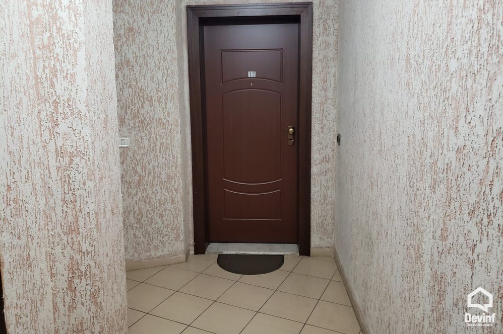 Tirane Qera Apartament 3+1+A Apartament prane Bllokut te Ambasadave ne Rr. Skenderbej apartament