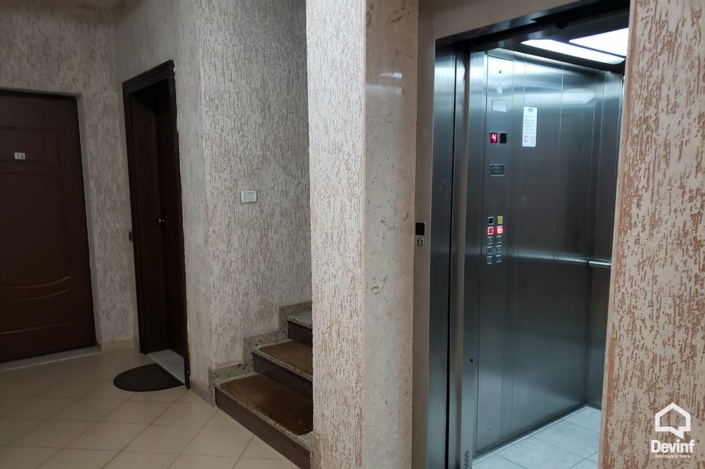 Tirane Qera Apartament 3+1+A Apartament prane Bllokut te Ambasadave ne Rr. Skenderbej apartament