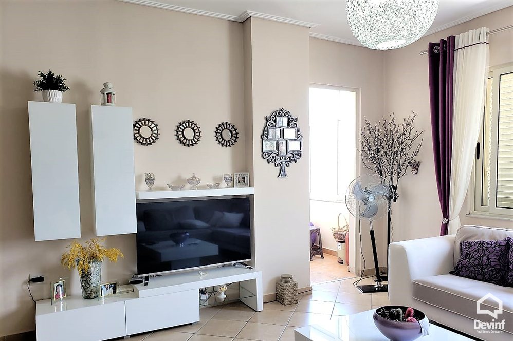 Tirane Shitje Apartament 2+1+A Perballe Kristal Center, mbi unazen apartament