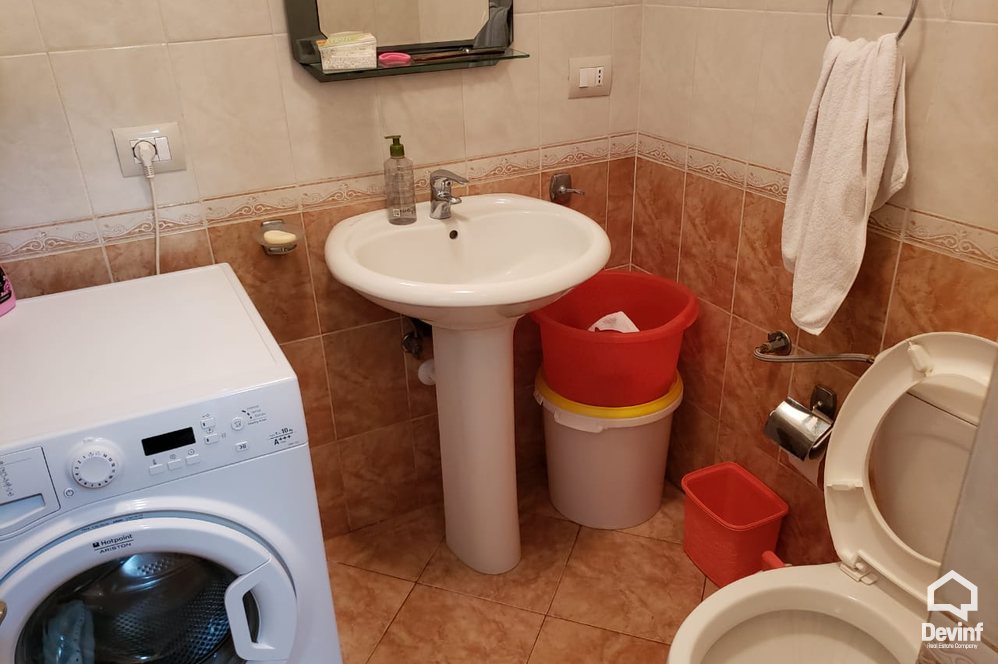 Tirane Shitje Apartament 2+1+A Perballe Kristal Center, mbi unazen apartament