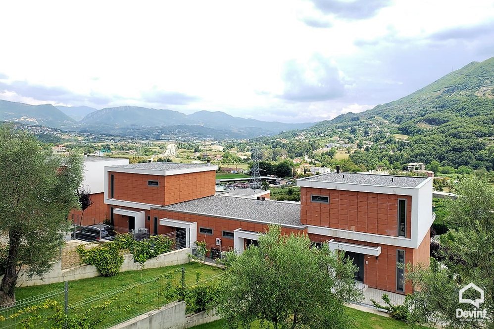 Tirane Qera Vile 3+1+A Kompleks residencial prane TEG vile kompleks rezidencial