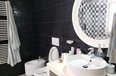 Ne Shitje Apartment 3 bedrooms + livingroom + kitchenette Near Wilson Square Tirane