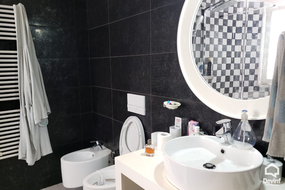 Tirane For Sale Apartment 3+1+A Near Wilson Square Apartment