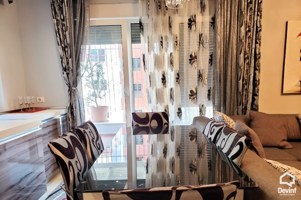 Tirane Shitje Apartament 1+1+A Kompleksi Kolombo tek Liqeni i Thate apartament kompleks rezidencial