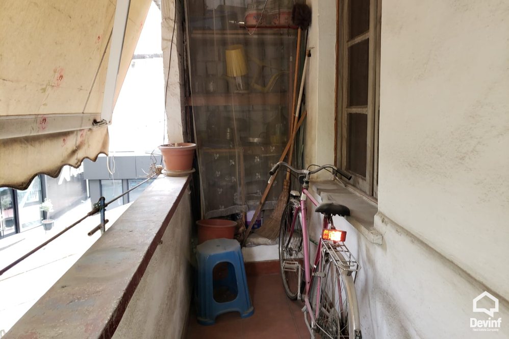 Tirane For Sale Apartment 2+1+A Near the intersection of the Medrese market Apartment
