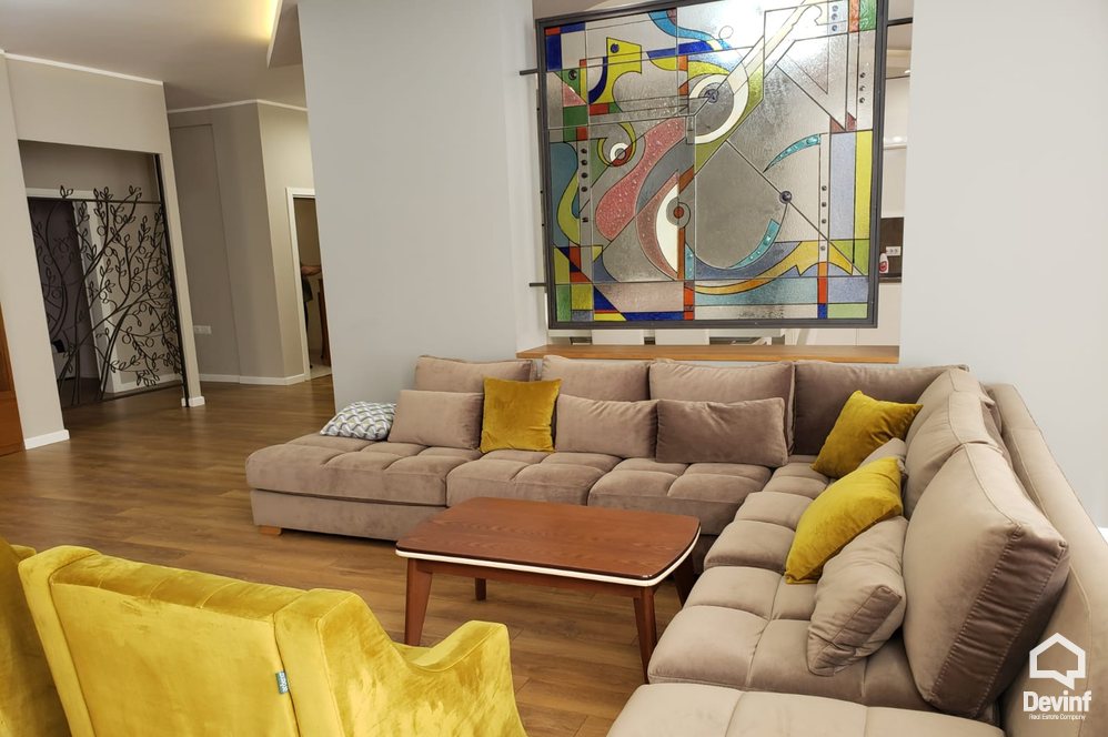 Tirane For Rent Apartment 4+1+A Apartment close to Kristal Center Apartment Villa Floor