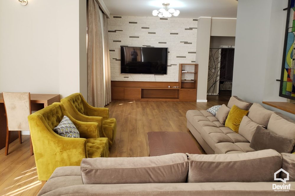 Tirane For Rent Apartment 4+1+A Apartment close to Kristal Center Apartment Villa Floor