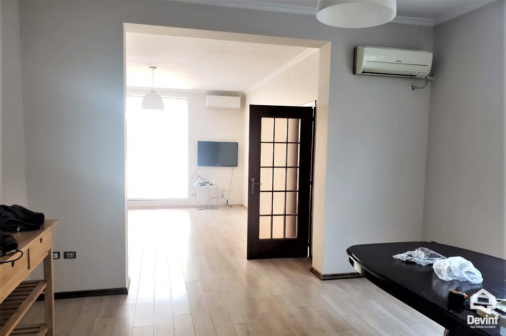 Tirane Qera Vile 4+1+G Vile mbrapa Ambasades se Shteteve te Bashkuara te Amerikes vile