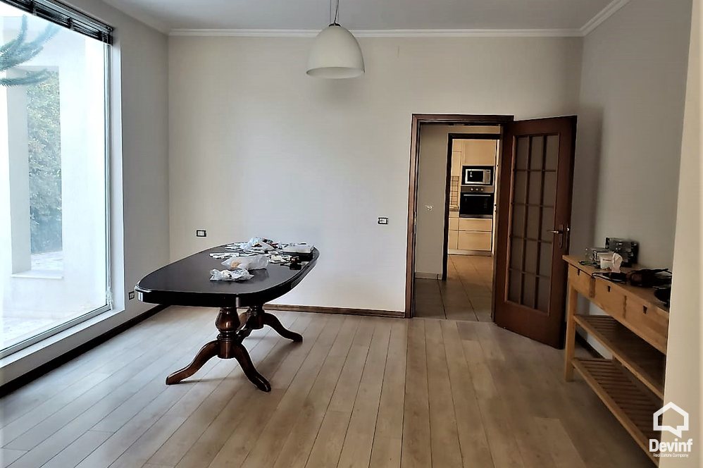 Tirane Qera Vile 4+1+G Vile mbrapa Ambasades se Shteteve te Bashkuara te Amerikes vile