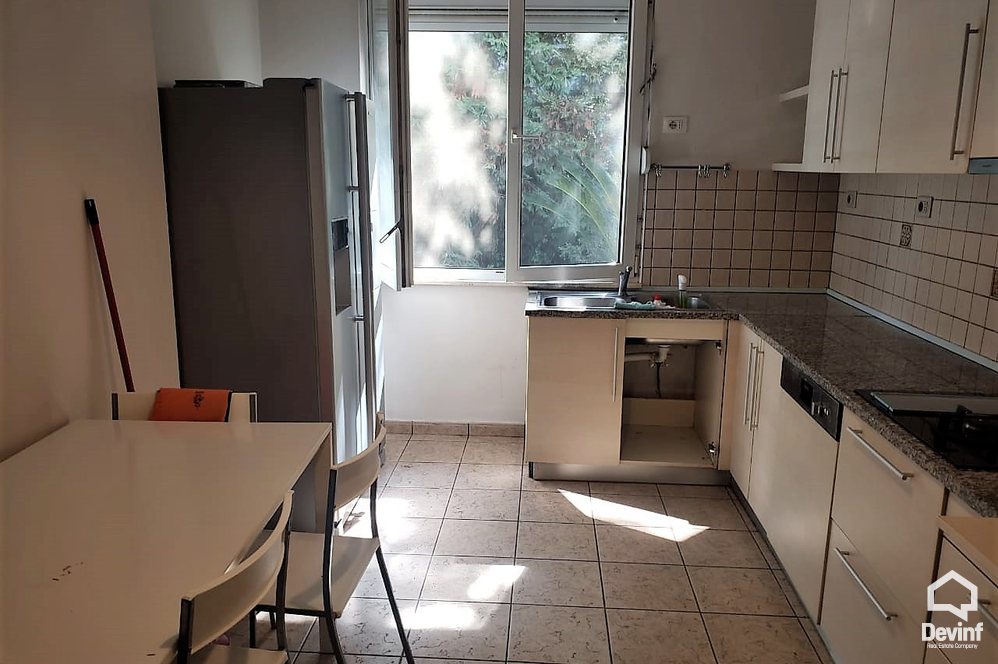 Tirane Qera Vile 4+1+G Vile mbrapa Ambasades se Shteteve te Bashkuara te Amerikes vile