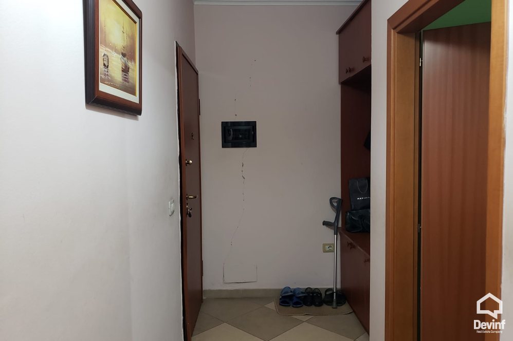 Tirane Shitje Apartament 1+1+A Rruga Siri Kodra apartament