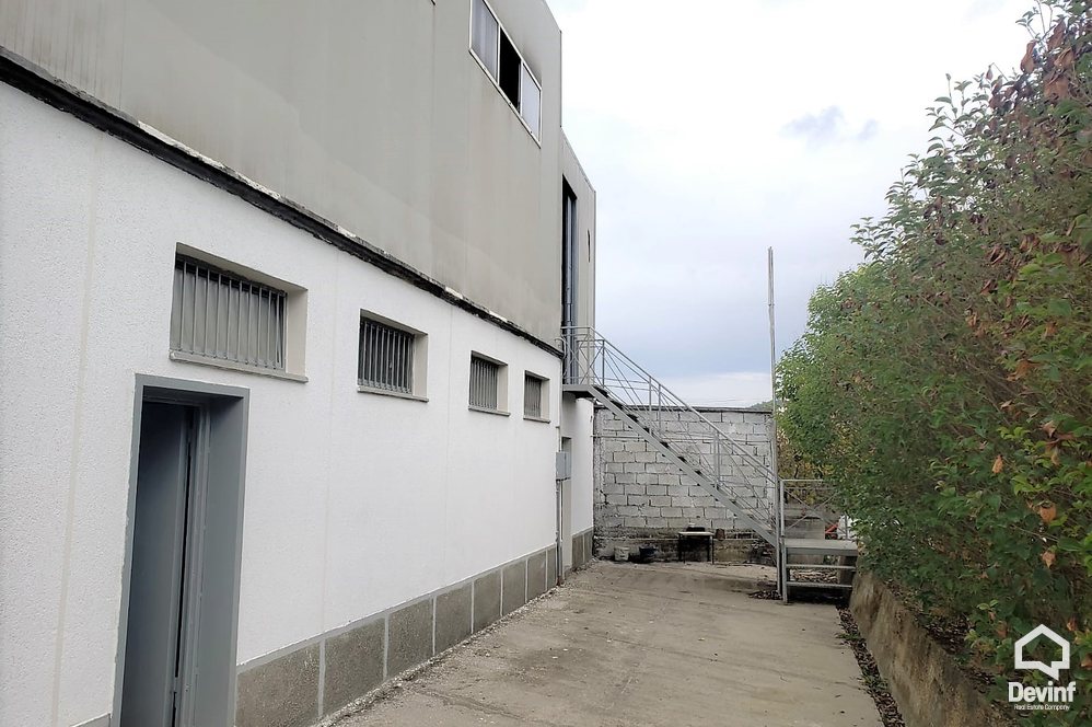 Tirane For Sale Warehouse  Production facility in Tirana-Durres road Warehouse Fabrication Multifunctional Building punishte