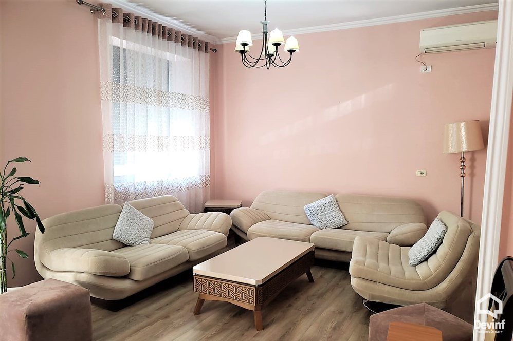 Tirane Qera Apartament 3+1+G Apartament ne Laprake apartament