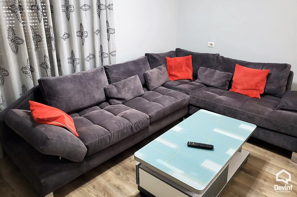 Tirane Qera Apartament 3+1+G Apartament ne Laprake apartament