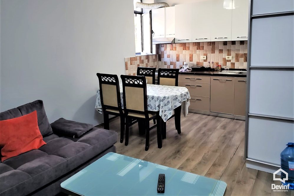 Tirane Qera Apartament 3+1+G Apartament ne Laprake apartament