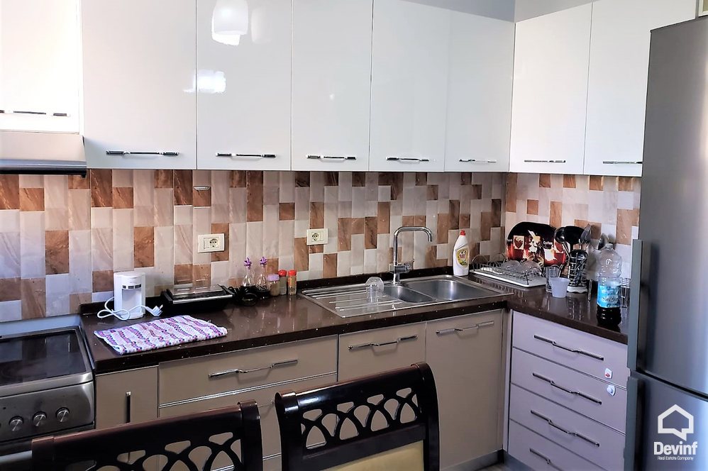Tirane Qera Apartament 3+1+G Apartament ne Laprake apartament