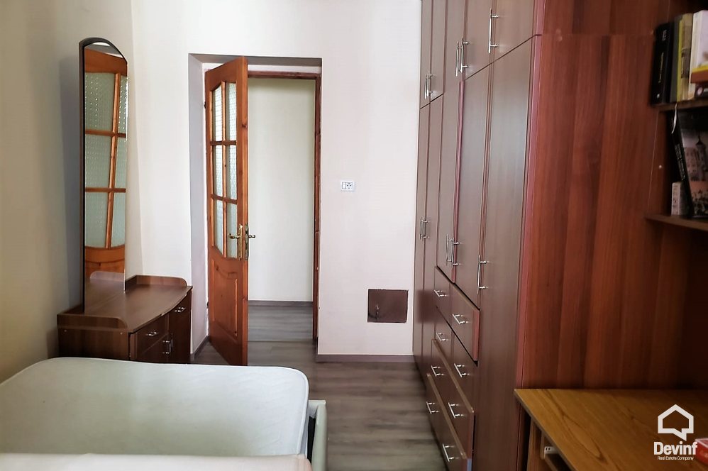 Tirane Qera Apartament 3+1+G Apartament ne Laprake apartament