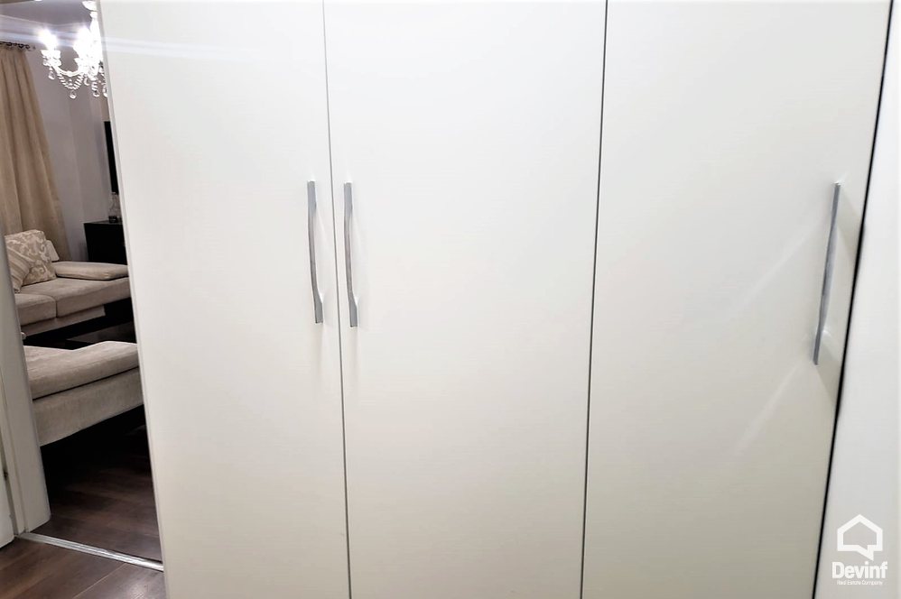 Tirane Qera Apartament 2+1+A Shume prane Parkut te Liqenit te Tiranes apartament