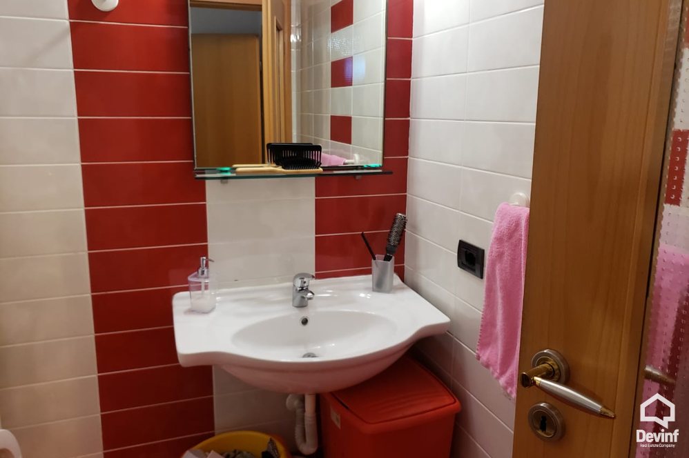 Tirane Shitje Apartament 2+1+G Prane gjimnazit Sami Frasheri apartament