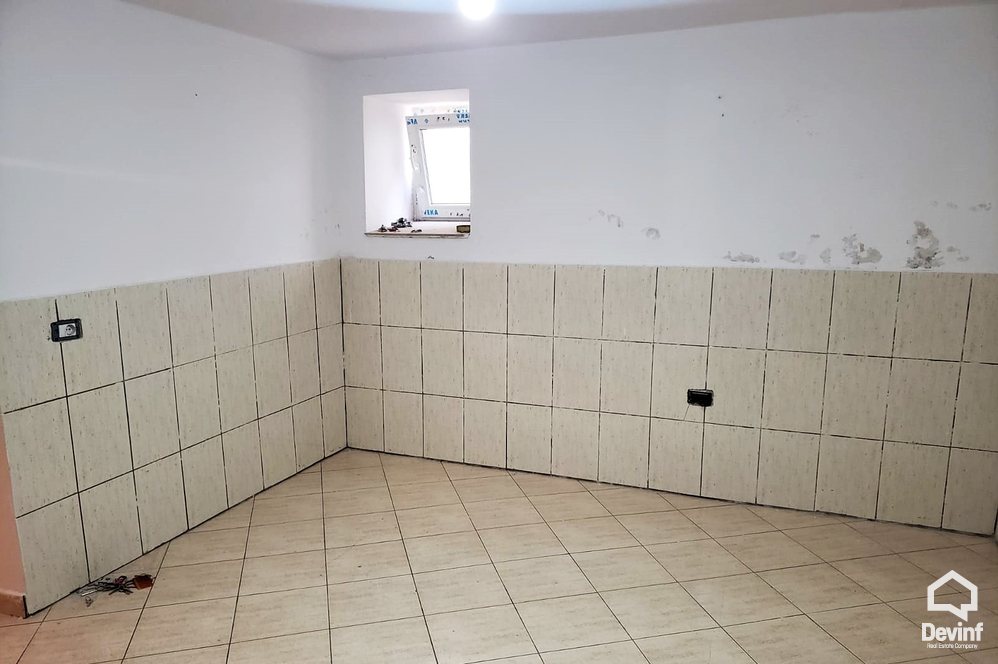 Tirane Qera Vile  Vile prane Sholles se Kuqe zyre vile kopesht femijesh shkolle kursesh