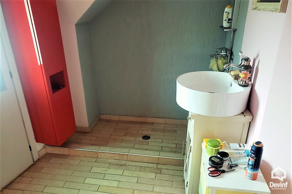 Tirane For Sale Apartment 4+1 Attic apartment located close to Olympic Center Apartment penthouse