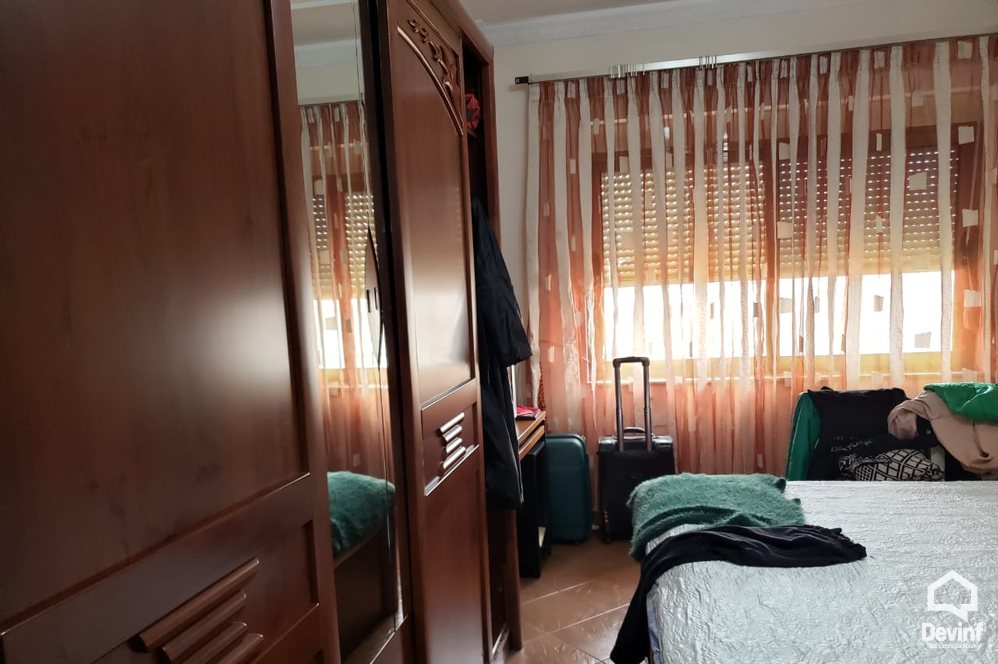 Tirane Shitje Apartament 3+1+A Prane Shkolles se Kuqe apartament