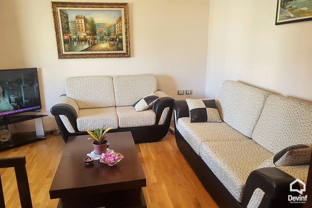 Me Qera Apartament 2+1+A Apartament ne Rr. Elbasanit Tirane