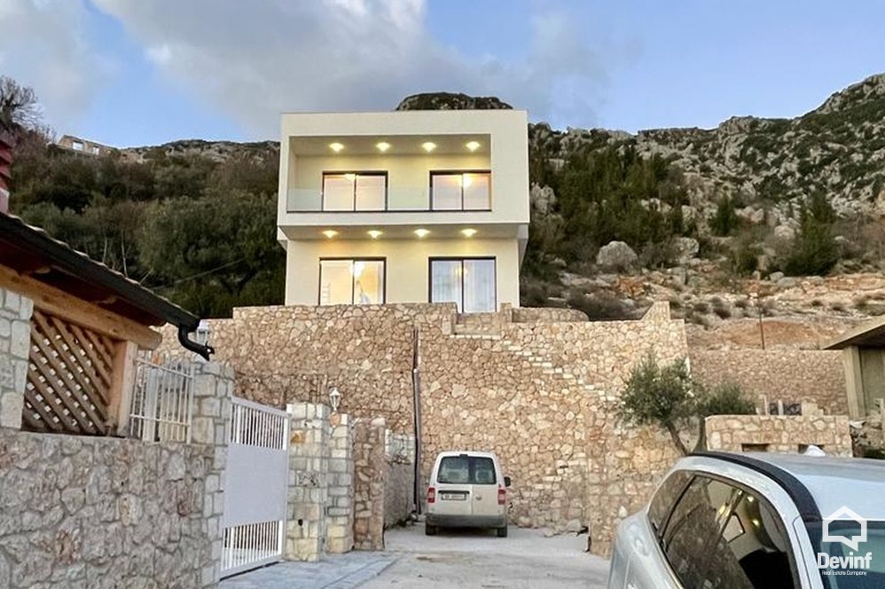 Vlore For Sale Villa  Drimadhes, Dhermi Villa bregdet