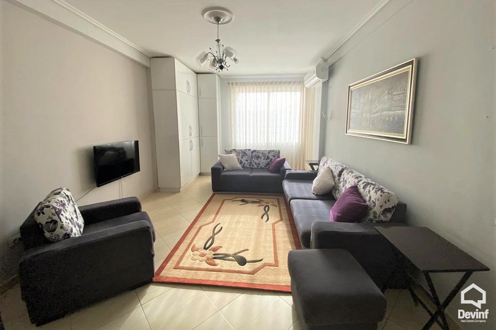 Tirane Qera Apartament 1+1+A Apartament ne Rr. Petro Nini Luarasi apartament