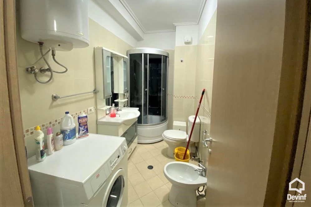 Tirane Qera Apartament 1+1+A Apartament ne Rr. Petro Nini Luarasi apartament