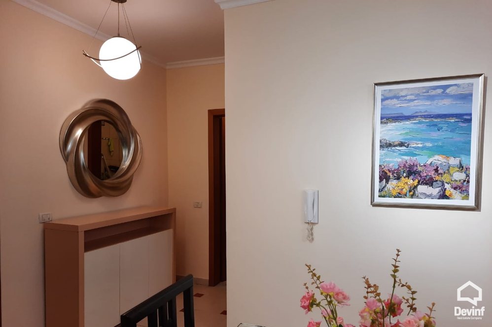 Tirane Qera Apartament 1+1+A Apartament ne zonen e Liqenit te Tiranes apartament