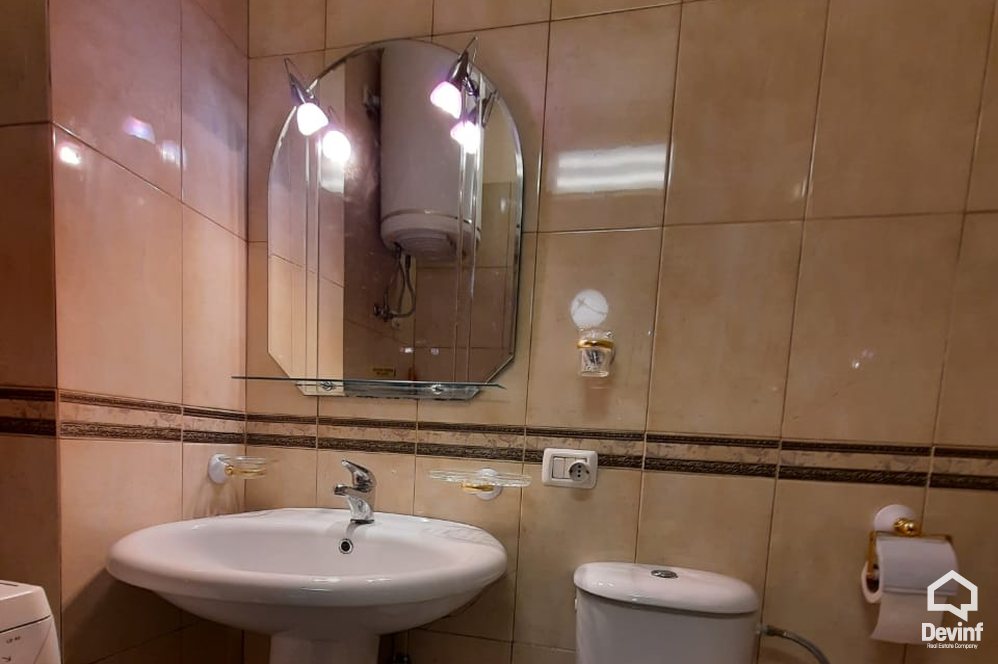 Tirane Qera Apartament 1+1+A Apartament ne zonen e Liqenit te Tiranes apartament
