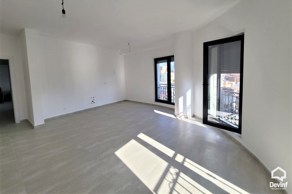 Tirane For Rent Apartment 2+1+A Office in the center of Tirana, 2 minutes gar from Scanderbeg Sqaure Office