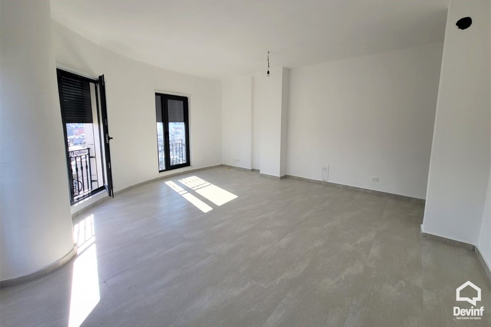 Tirane For Rent Apartment 2+1+A Office in the center of Tirana, 2 minutes gar from Scanderbeg Sqaure Office