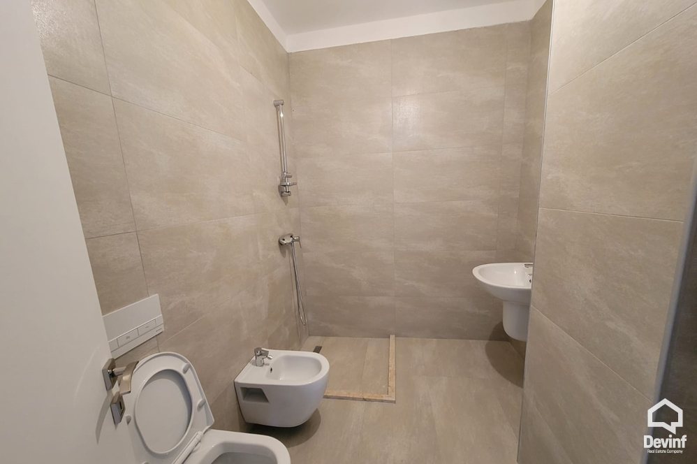 Tirane For Rent Apartment 2+1+A Office in the center of Tirana, 2 minutes gar from Scanderbeg Sqaure Office