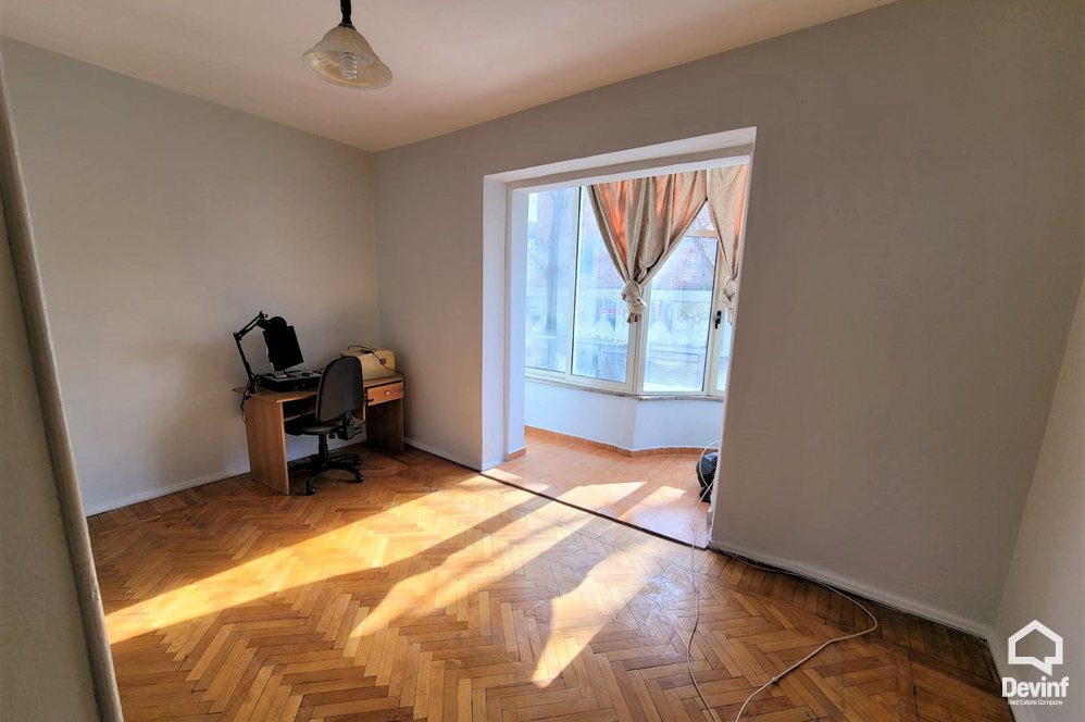 Tirane Shitje Apartament 2+1+G Ne Rrugen Myslym Shyri apartament zyre klinike dentare qender masazhi