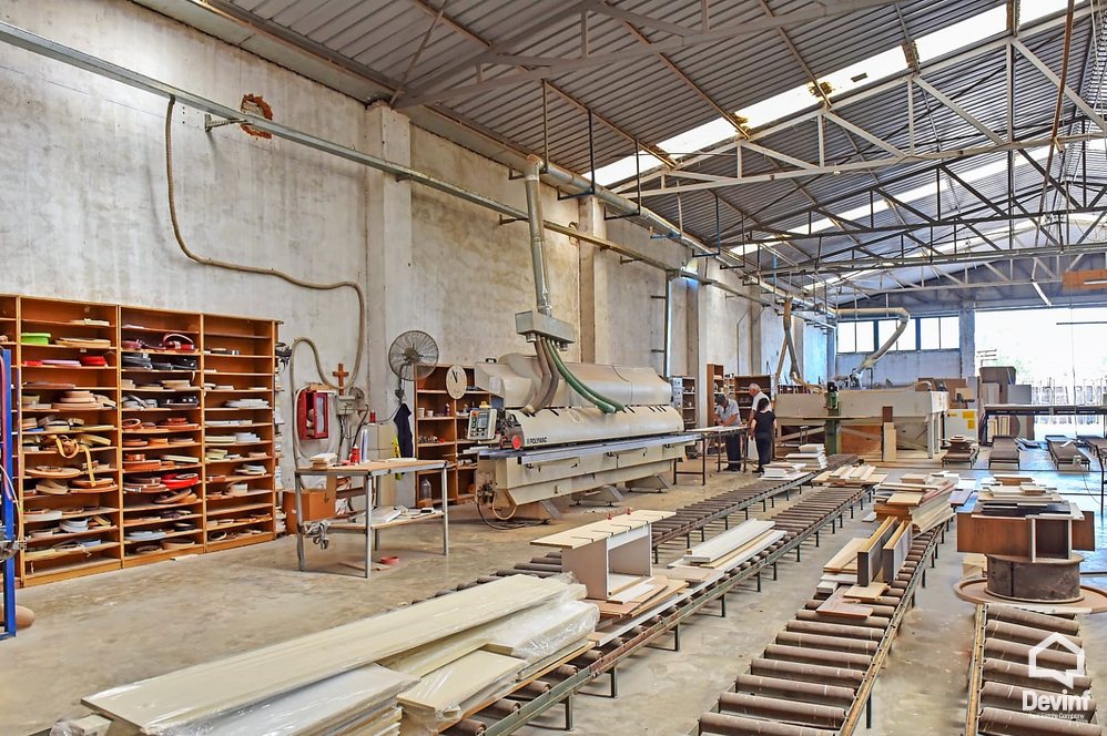 Lezhe For Sale Warehouse  Lac - Lezhe Highway 