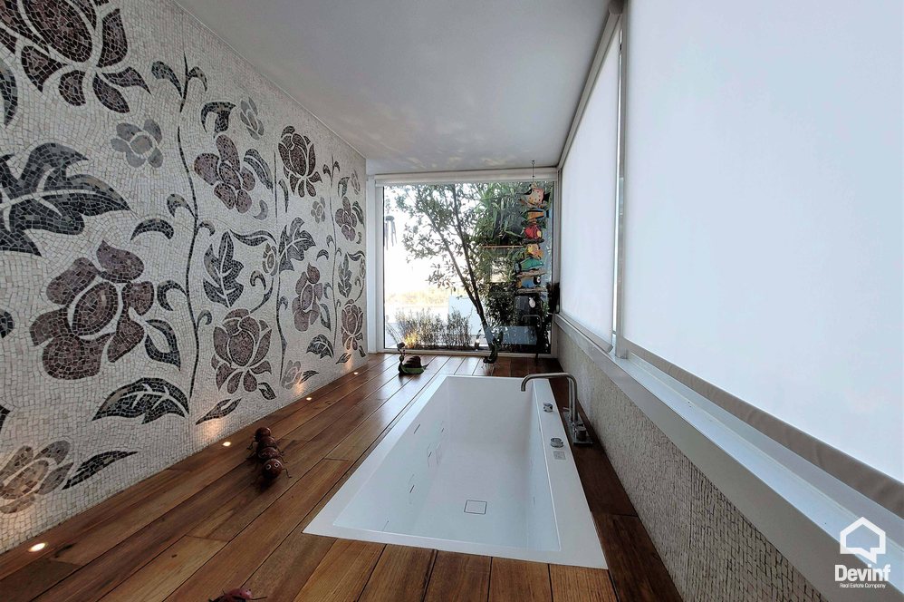 Tirane For Sale Apartment 2+1+G Peti street, near the Dry Lake Apartment penthouse