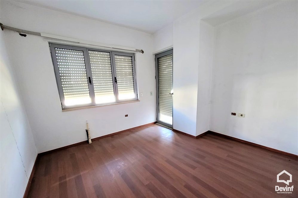 Tirane Shitje Apartament 3+1+A Prane Kopshtit Botanik apartament