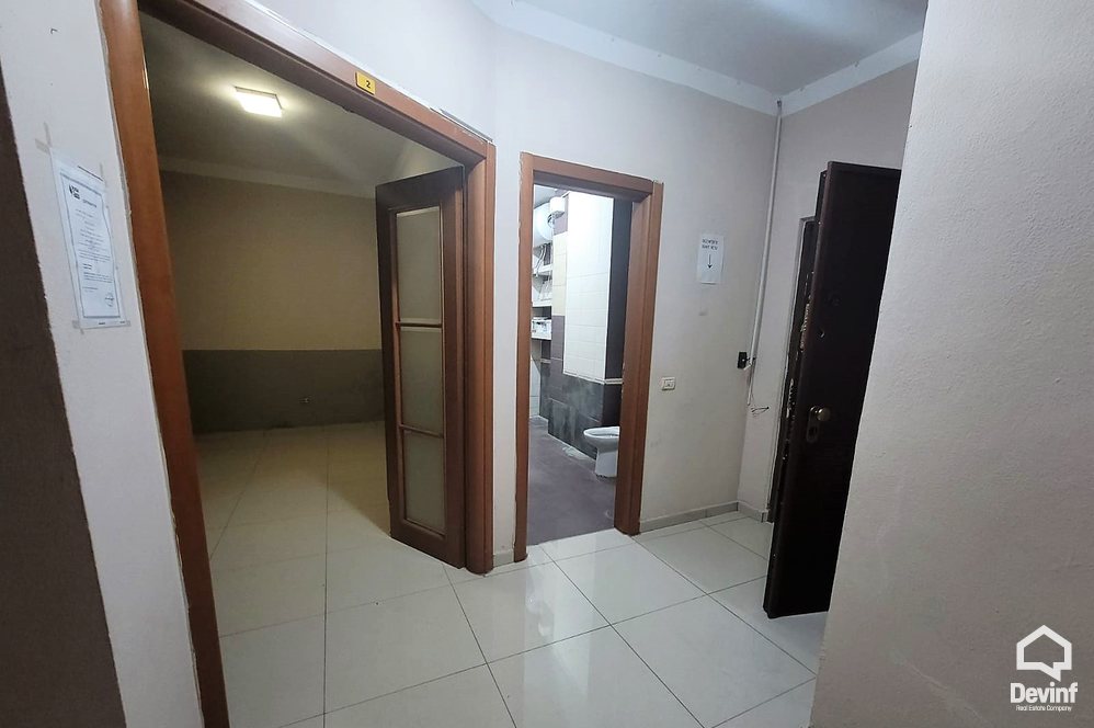 Tirane Qera Zyre 1+1+G Zyre ne qender te Tiranes zyre