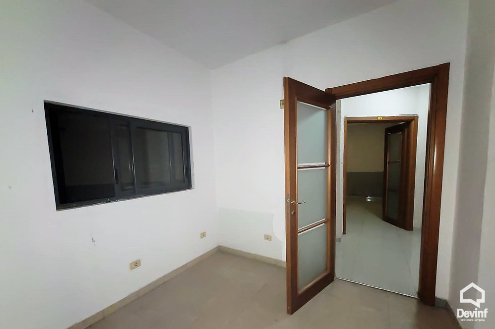 Tirane Qera Zyre 1+1+G Zyre ne qender te Tiranes zyre