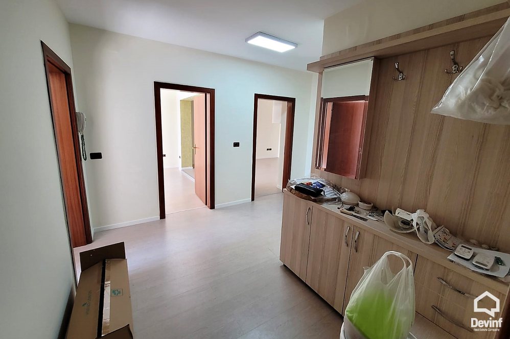 Tirane Qera Apartament 2+1+G Apartament ne Rr. Myslym Shyri apartament zyre