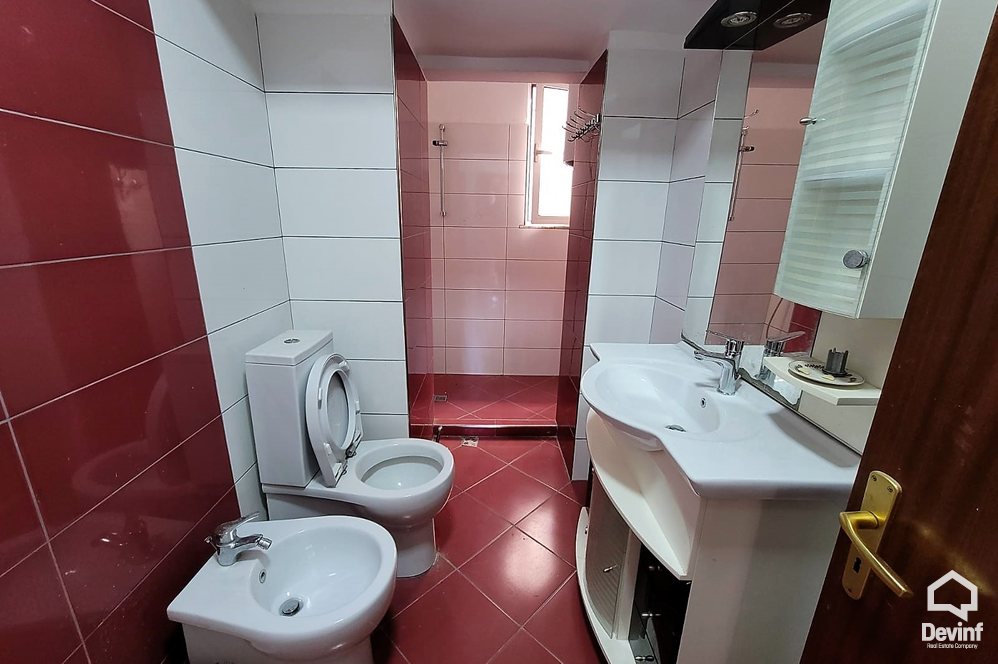 Tirane Qera Apartament 2+1+G Apartament ne Rr. Myslym Shyri apartament zyre