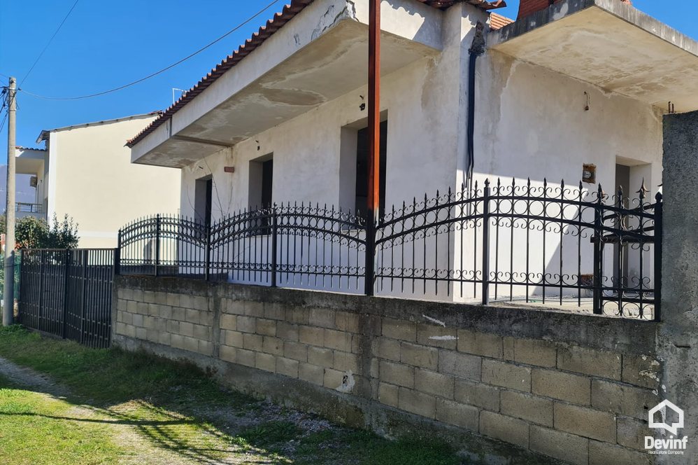 Tirane For Sale Houses  Tirana-Elbasan highway near Sauk overpass 