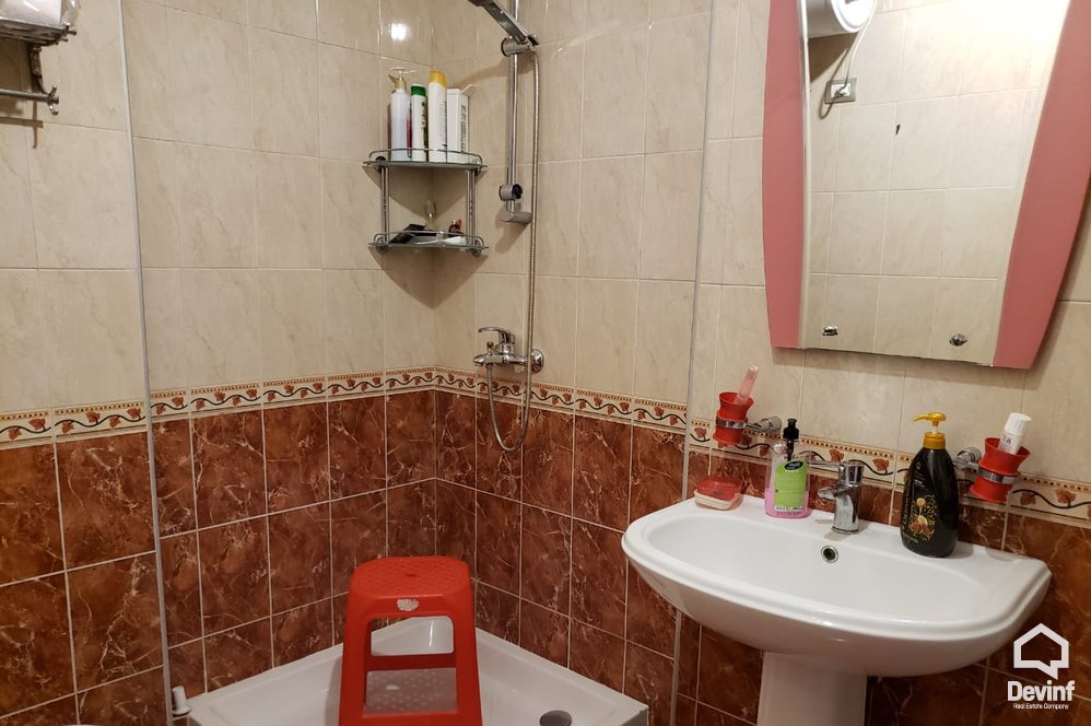 Tirane Shitje Apartament 2+1+A Rruga e Barrikadave, prane 9 katesheve. apartament