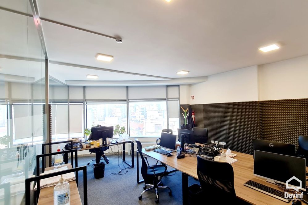 Tirane For Rent Office  Office located in Dibra Street Office Business Center Office klinike dentare Business Center klinik