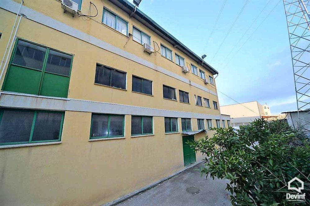Tirane Shitje Magazine  Objekt ne Autostraden Tirane-Durres magazine prodhim ndertese multifunksionale